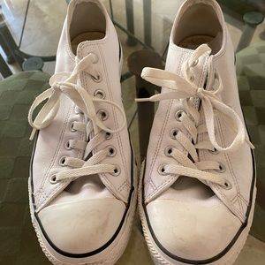 Men’s converse